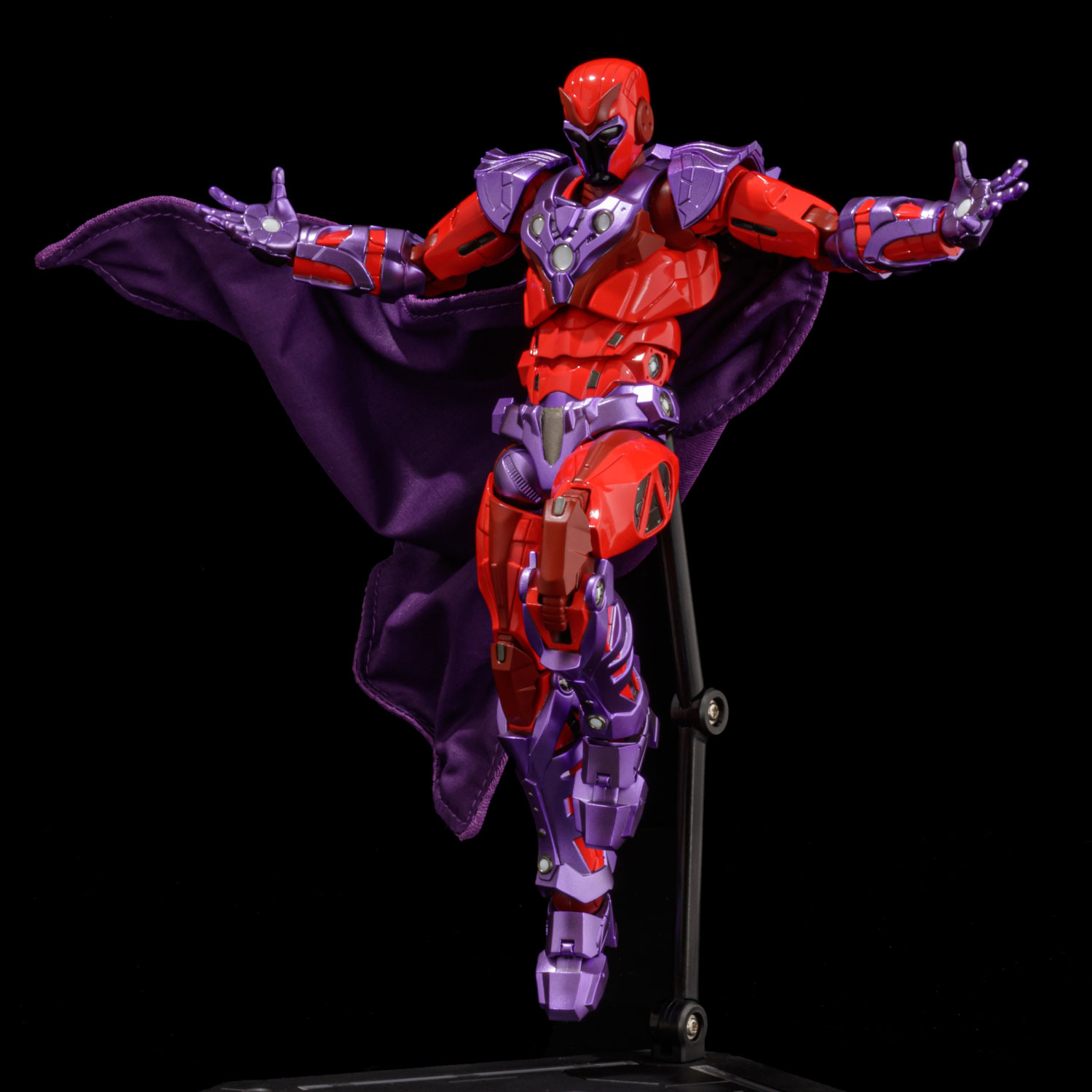 ファイティングアーマー マグニートー – 株式会社千値練 ー